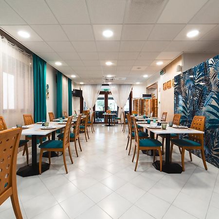 Hotel Del Corso Bibione Exterior foto